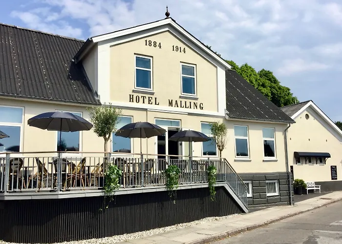 Hotel Malling Kro 3*